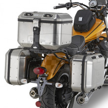 PL8202 trubkový nosič Moto Guzzi V9 900 Roamer/Bobber (16-20) pro boční kufry E 22N, DLM 30A 